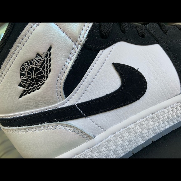 Jordan 1 Mid DIAMOND SHORTS (GS) - Picture 5 of 7
